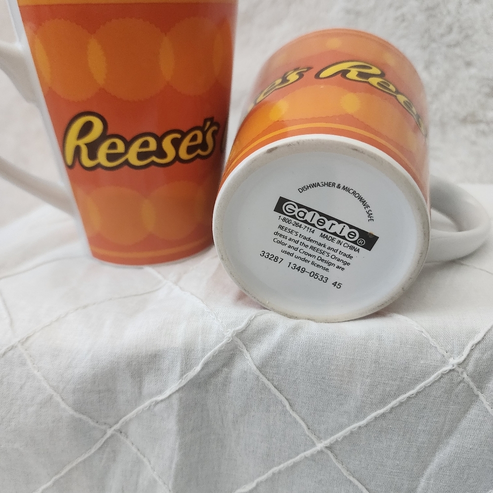 2 piece Resse's Coffee Mugs - Picture 10 of 10